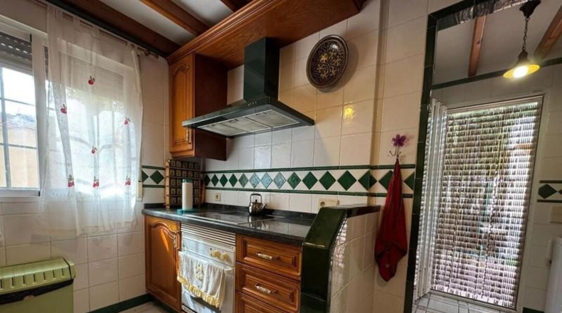 Alicante - San Vicente del Raspeig - 450m2