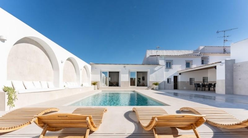 Málaga - Antequera - 394m2