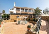 Xalet independent amb terreny en venda a la España, Huétor Vega, ref.: TR223724 foto