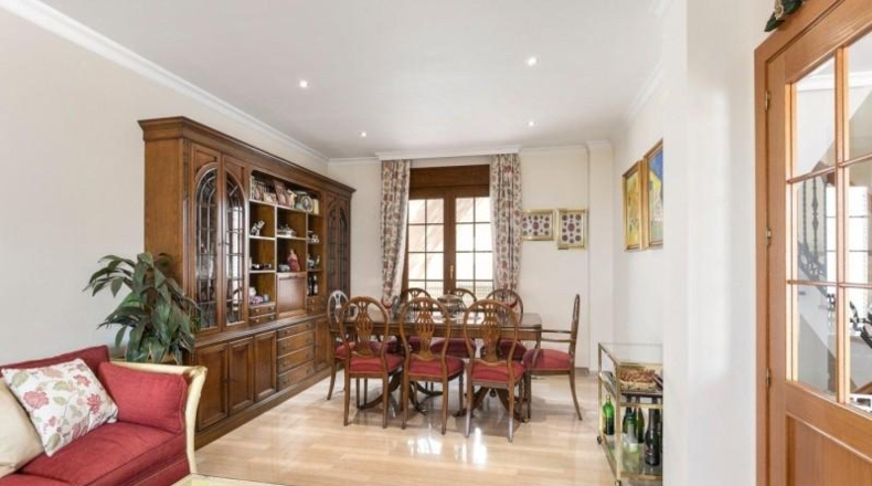 Granada - Huétor Vega - 912m2