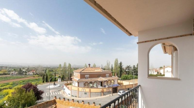 Granada - Huétor Vega - 912m2