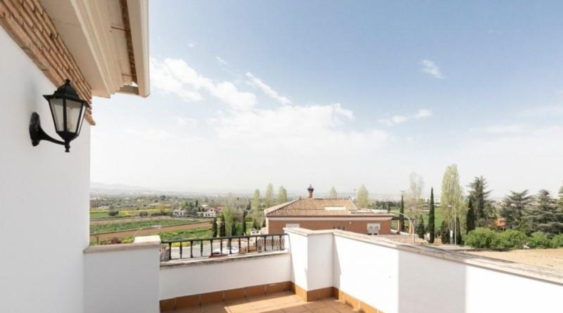 Granada - Huétor Vega - 912m2