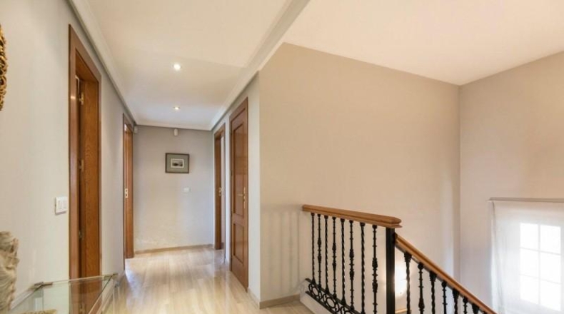 Granada - Huétor Vega - 912m2