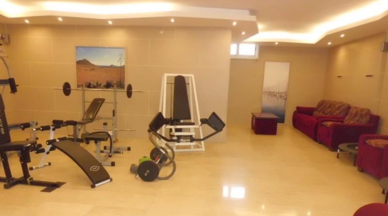 Almería - Almerimar - 560m2