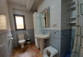 Chalet independiente con terreno en venta en la España, Ugíjar, ref: TR144531 foto