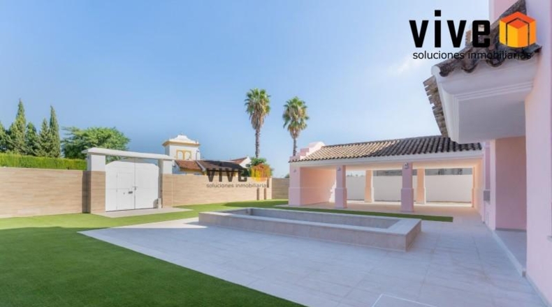 Seville - Espartinas - 2700m2