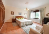 Xalet independent amb terreny en venda a la España, Estepona, ref.: TR150923 foto