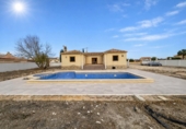 Casa de camp amb terreny en venda a la España, Catral, ref.: TR408346 foto