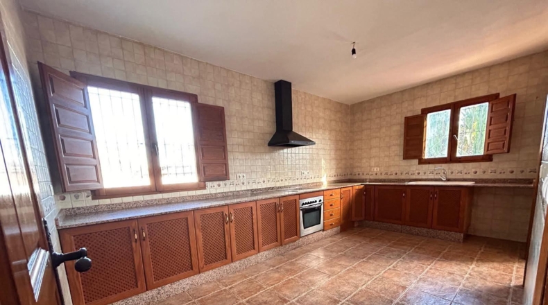 Аликанте - Catral - 306m2
