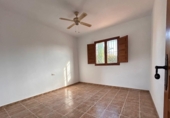 Casa de camp amb terreny en venda a la España, Catral, ref.: TR408346 foto