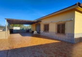 Chalet independiente con terreno en venta en la España, Aspe, ref: TR399333 foto