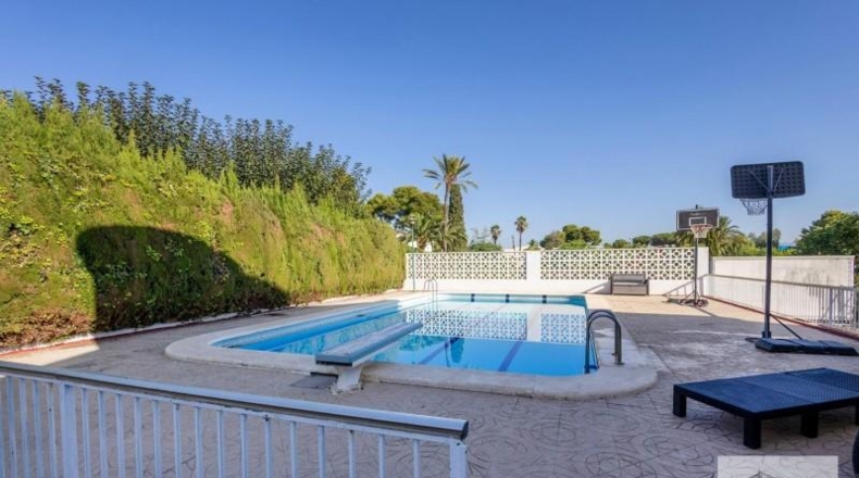 Valencia - l'Eliana - 1242m2