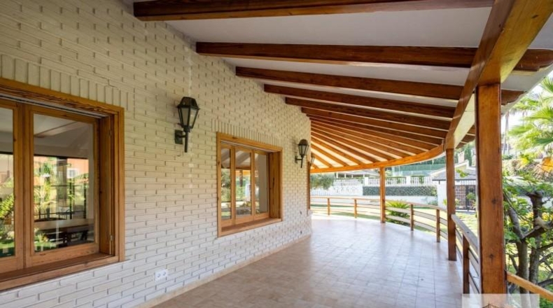 Valencia - l'Eliana - 1242m2