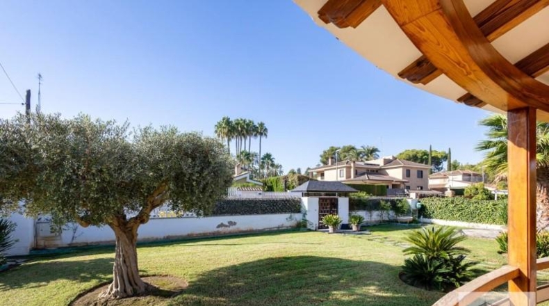 Valencia - l'Eliana - 1242m2