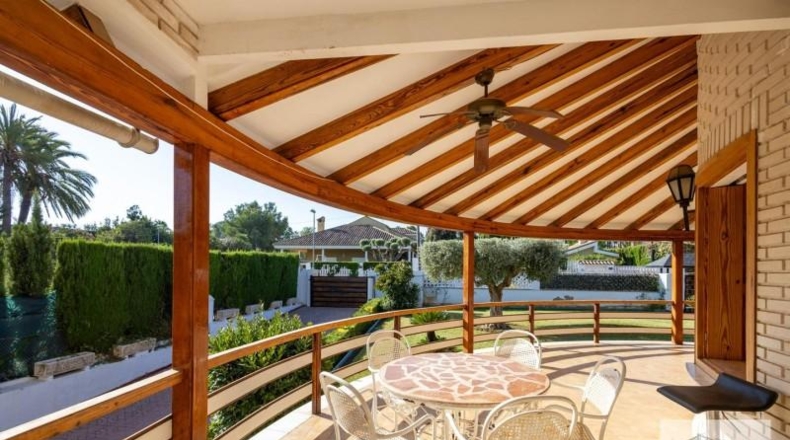 Valencia - l'Eliana - 1242m2