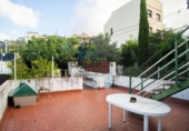 Casa de pueblo en venta en la España, Esplugues de Llobregat, ref: TR341387 foto