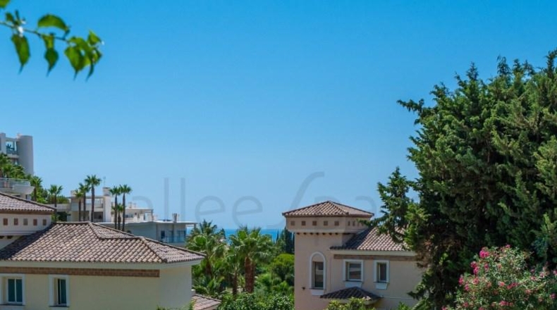 Málaga - Benalmádena - 1091m2