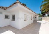 Xalet independent amb terreny en venda a la España, Benalmádena, ref.: TR330552 foto