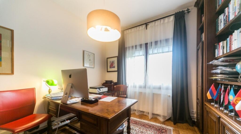 Barcelona - Pallejà - 550.65m2