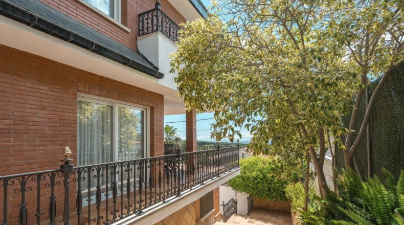 Barcelona - Pallejà - 441m2