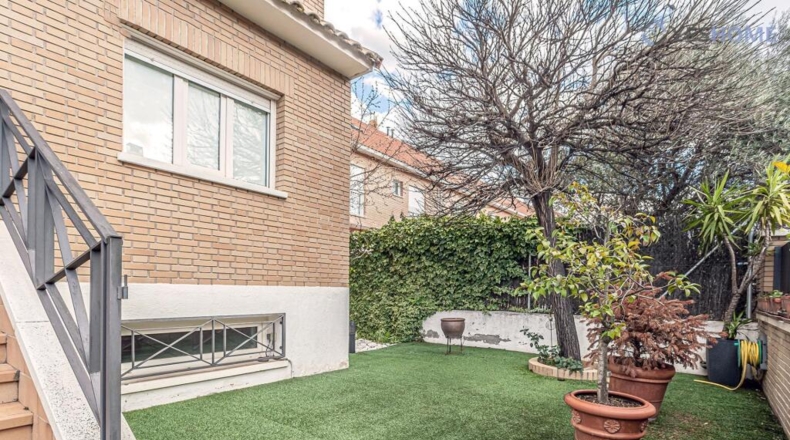 Community of Madrid - Villanueva de la Cañada - 429m2