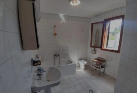 Paradela 250&nbsp;м²
