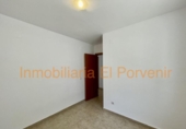 Chalet independiente con terreno en alquiler en la España, Torrent, ref: TR362686 foto