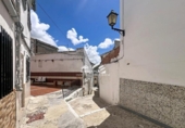 Chalet independiente con terreno en venta en la España, Baena, ref: TR408422 foto