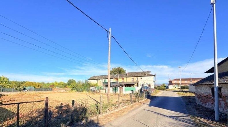 Леон - Ponferrada - 543m2