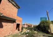 Xalet independent amb terreny en venda a la España, Castilblanco de los Arroyos, ref.: TR151457 foto