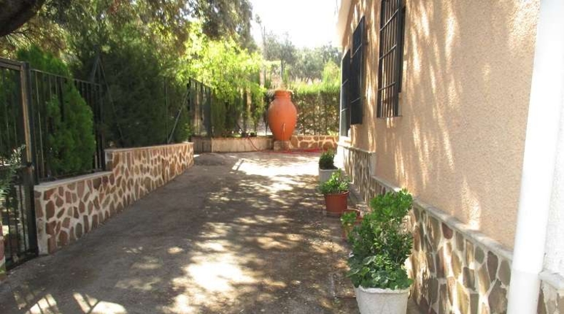 Ciudad Real - Valdepeñas - 500m2