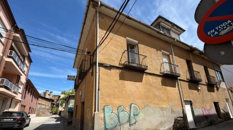 Леон - Ponferrada - 500m2