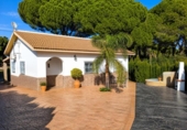 Country house with land for sale on España, Hinojos, ref: TR408573 photo