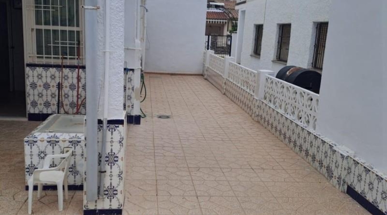 Аликанте - Pilar de la Horadada - 200m2
