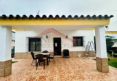 Chalet independiente con terreno en venta en la España, Conil de la Frontera, ref: TR350946 foto
