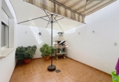 Chalet independiente con terreno en venta en la España, Lucena, ref: TR408605 foto