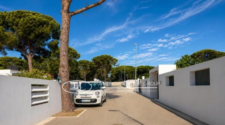 Cadiz - Chiclana de la Frontera - 851m2
