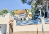 Chalet independiente con terreno en venta en la España, Cunit, ref: TR166672 foto