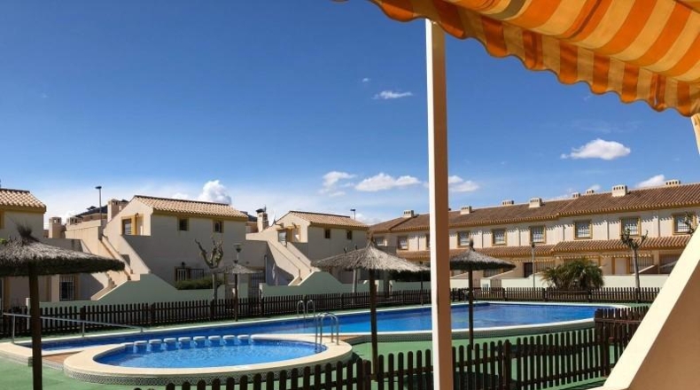 Аликанте - Pilar de la Horadada - 180m2