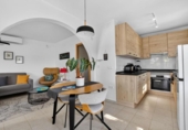 Chalet independiente con terreno en venta en la España, Torrevieja, ref: TR408739 foto
