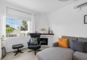 Chalet independiente con terreno en venta en la España, Torrevieja, ref: TR408739 foto