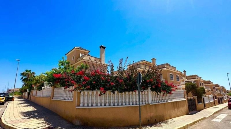 Аликанте - Orihuela - 200m2