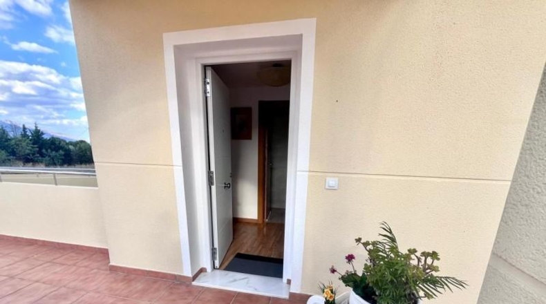 Аликанте - La Nucia - 298m2