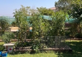 Отдельно стоящий дом с участком на продажу в городе Sant Salvador de Guardiola Фото