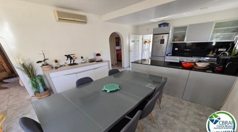 Gerona - Castelló d'Empúries - 327m2