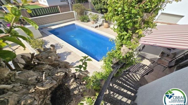 Gerona - Castelló d'Empúries - 327m2