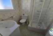 Дом с участком на продажу в городе Кастельо-д'Эмпуриес Фото