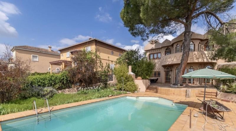 Granada - Peligros - 1600m2