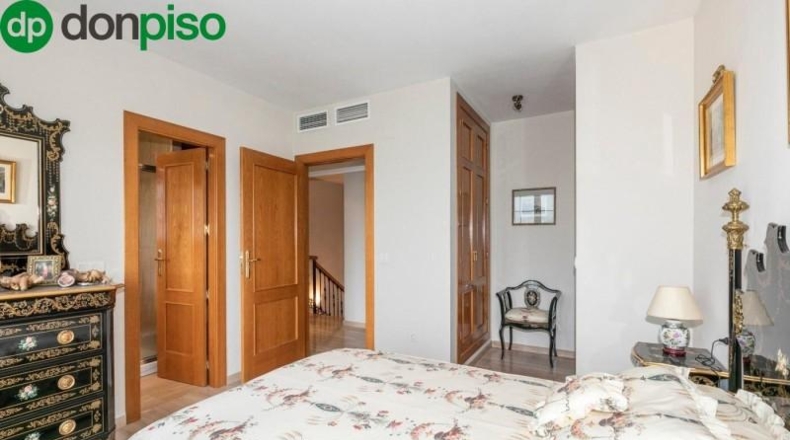 Granada - Huétor Vega - 912m2