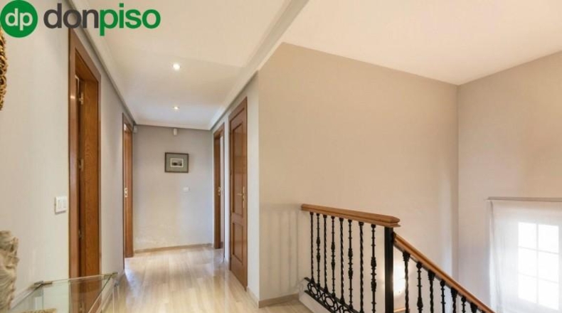 Granada - Huétor Vega - 912m2